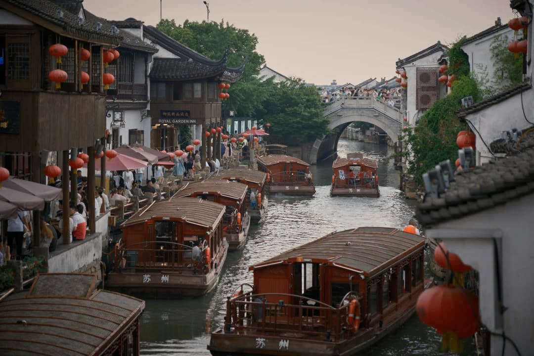 Suzhou, Jiangsu, China by Seele An